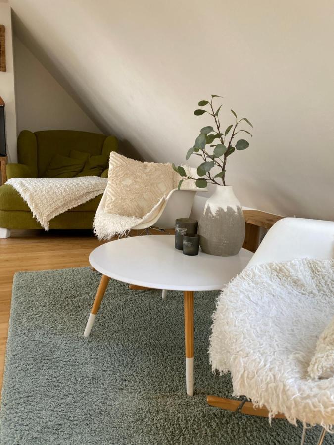 Private Wellness Suiten Mit Whirlpool Essen Esterno foto